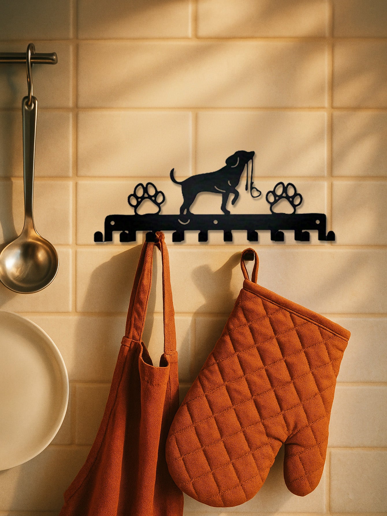 Rustic Paw™ Farmhouse Wall Sanctuary - Wooden Key & Leash Holder